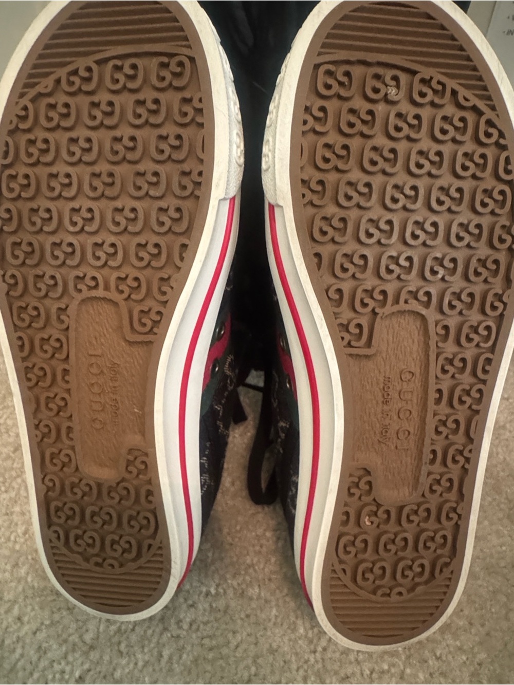Gucci Black Monogram Low-Top Sneakers with Red & Green Web - Picture 4 of 7
